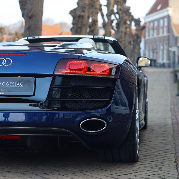 Audi R8 Spyder 5.2 V10 FSI
