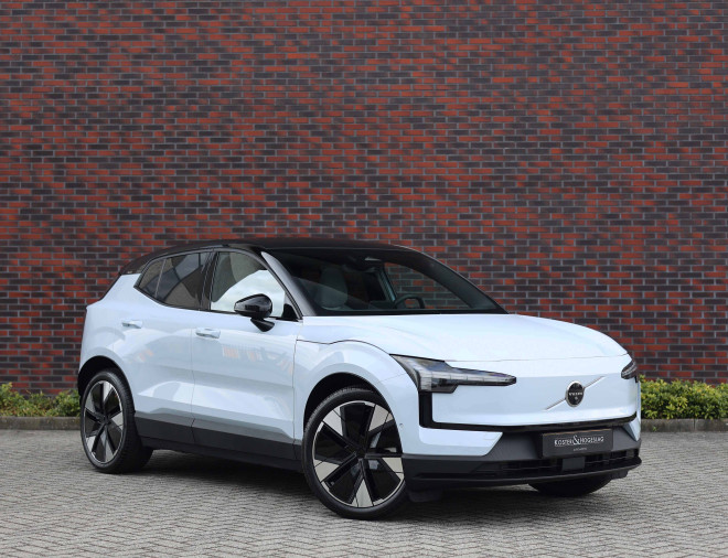 Volvo EX30 Twin Motor Ultra