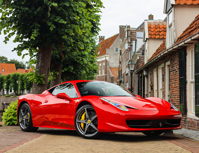 Ferrari 458 4.5 V8 Italia HELE