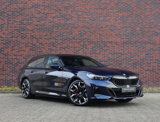 BMW 5 Serie Touring 550e xDrive