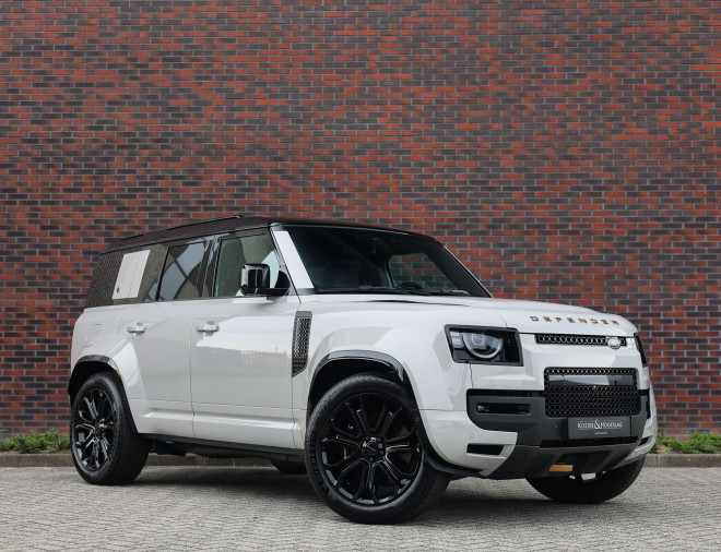 Land Rover Defender P635 OCTA
