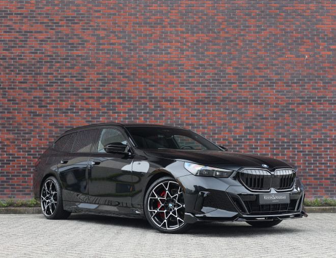 BMW 5 Serie Touring 550e xDrive