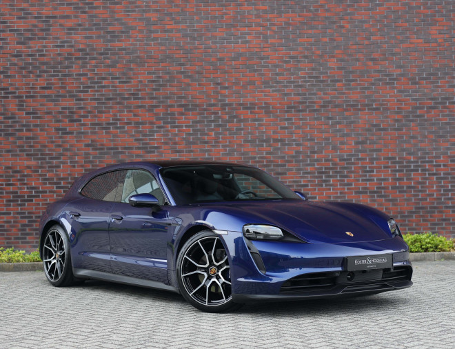 Porsche Taycan Sport Turismo 93,4 kWh Performance Plus