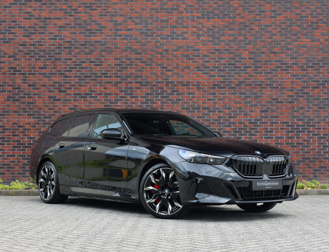 BMW 5 Serie Touring 550e xDrive