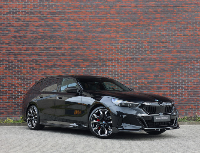 BMW 5 Serie Touring 550e xDrive