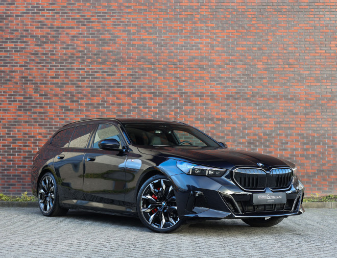 BMW 5 Serie Touring 550e xDrive