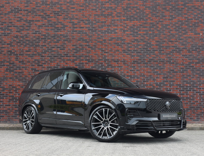 Volvo XC90 T8 AWD Ultra Black Edition