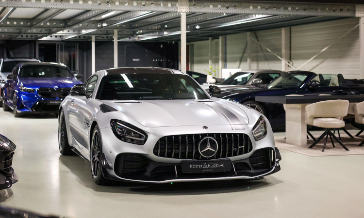 Robert's Signature Finds: AMG Driver's Collection