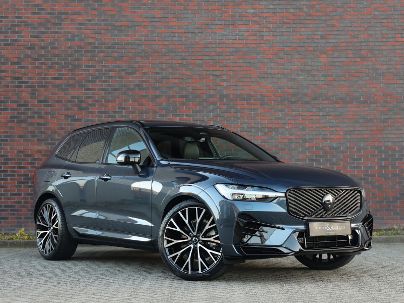 Volvo XC60 T8 AWD Ultra Dark