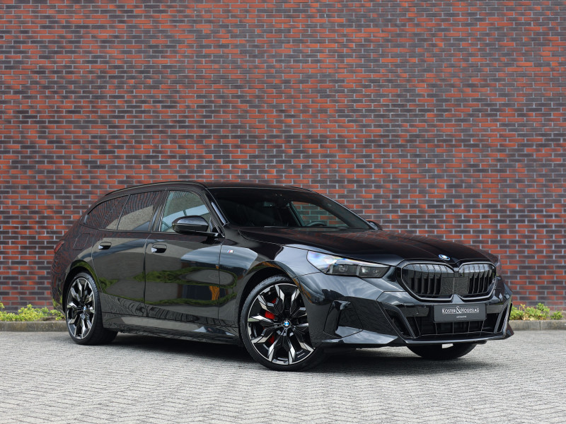 BMW 5 Serie Touring 550e xDrive