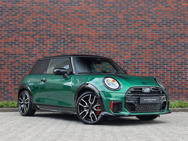 MINI Cooper John Cooper Works