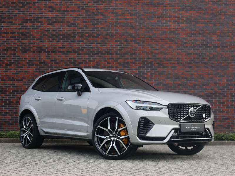 Volvo XC60 T8 AWD Polestar Engineered