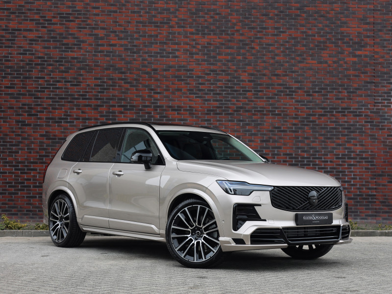 Volvo XC90 T8 AWD Ultra Dark