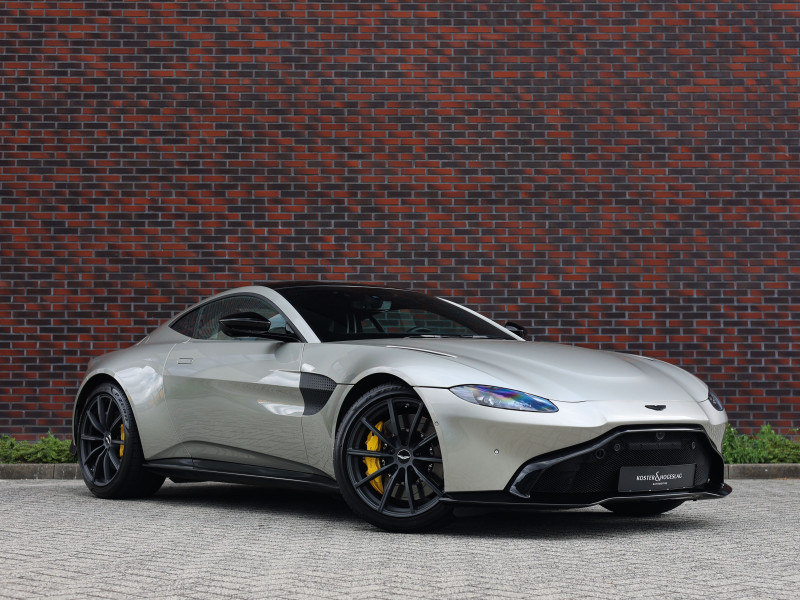 Aston Martin Vantage 4.0 V8