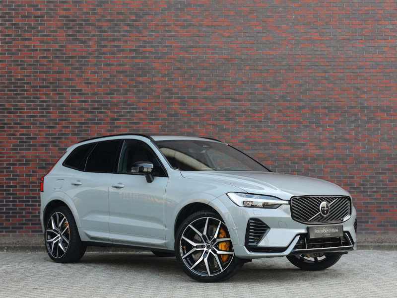 Volvo XC60 T8 AWD Polestar Engineered