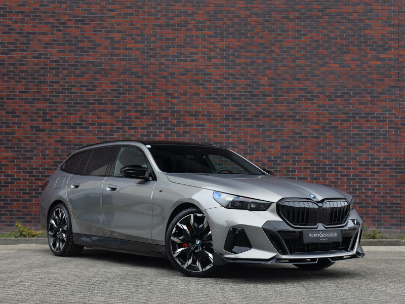BMW 5 Serie Touring 550e xDrive