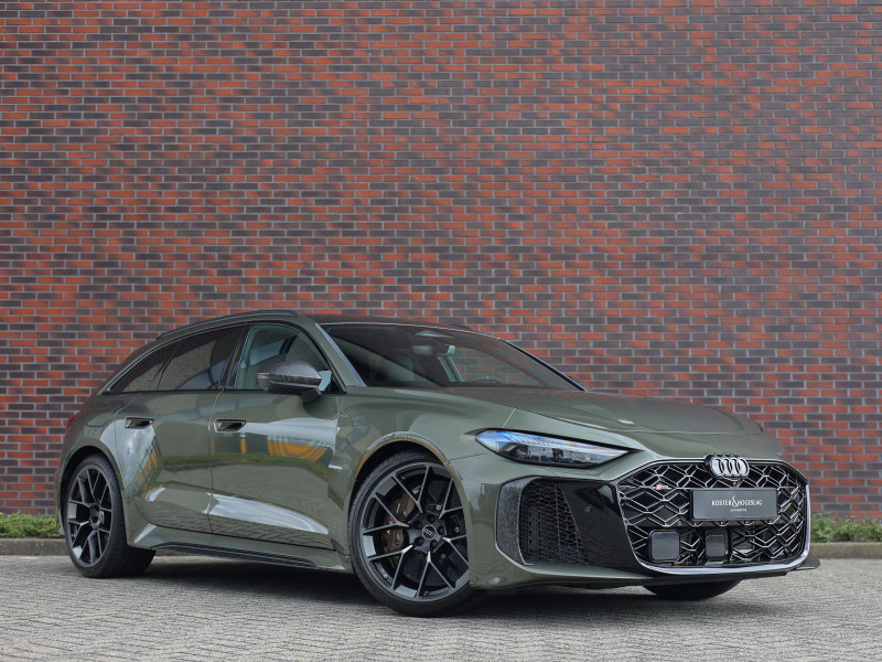 Audi RS5 Avant e-hybrid quattro