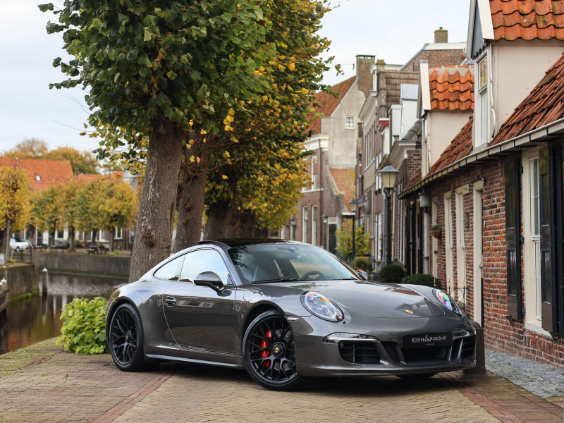 Porsche 911 3.8 Carrera 4 GTS